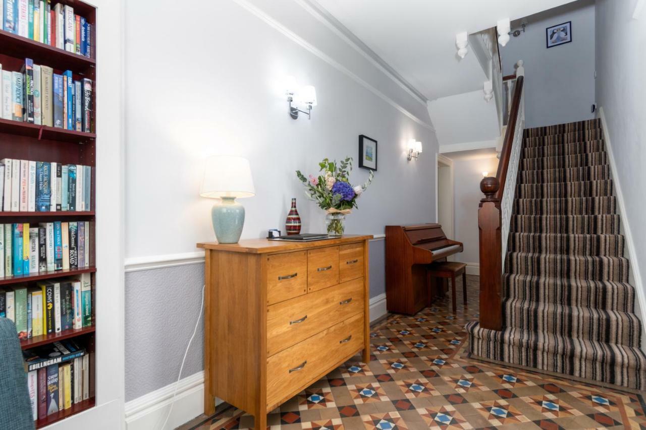 Bodnant Guest House 랜디드노 외부 사진